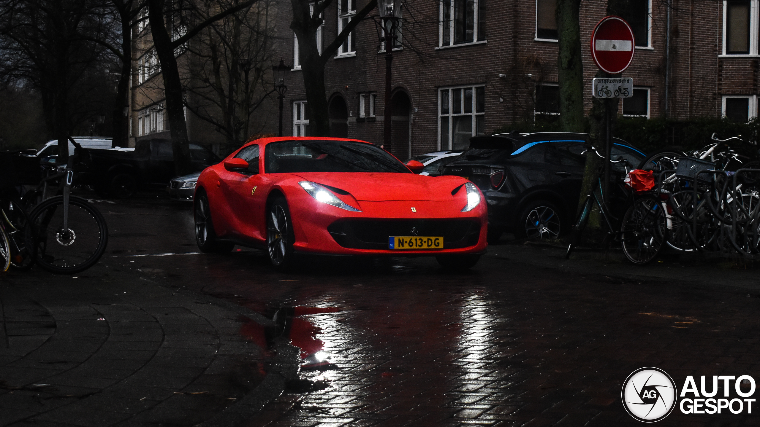 Ferrari 812 GTS