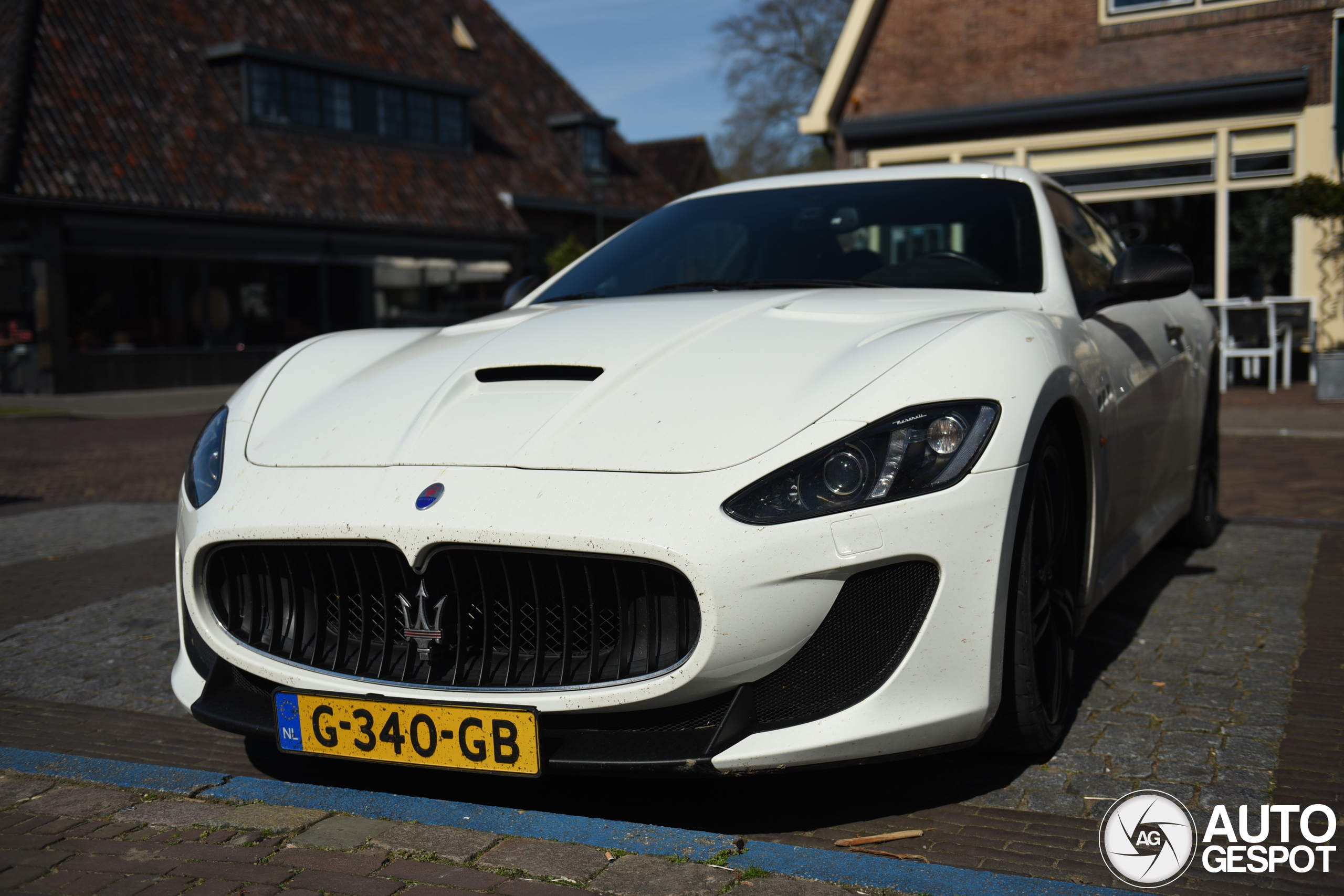 Maserati GranTurismo MC Stradale 2013