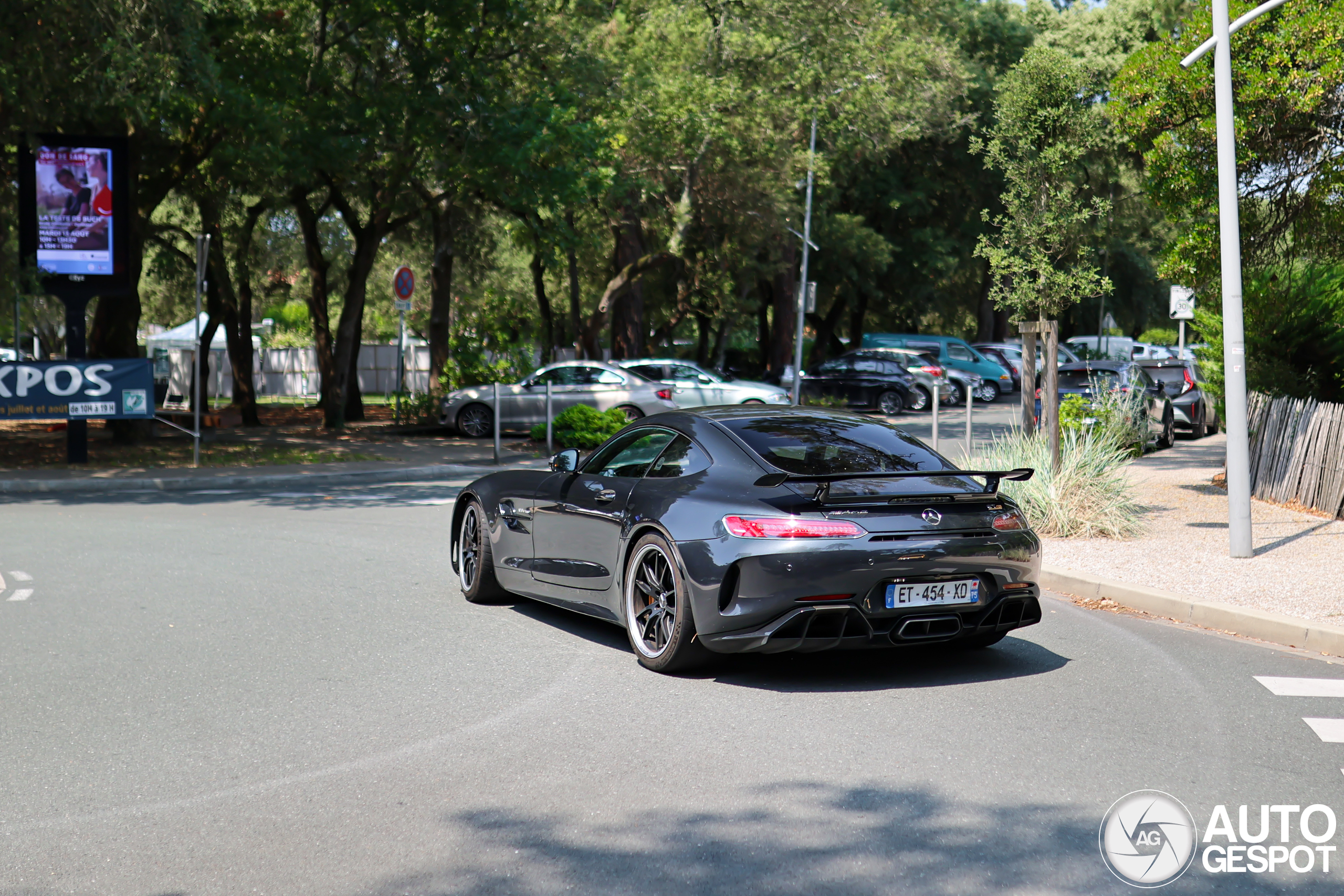 Mercedes-AMG GT R C190