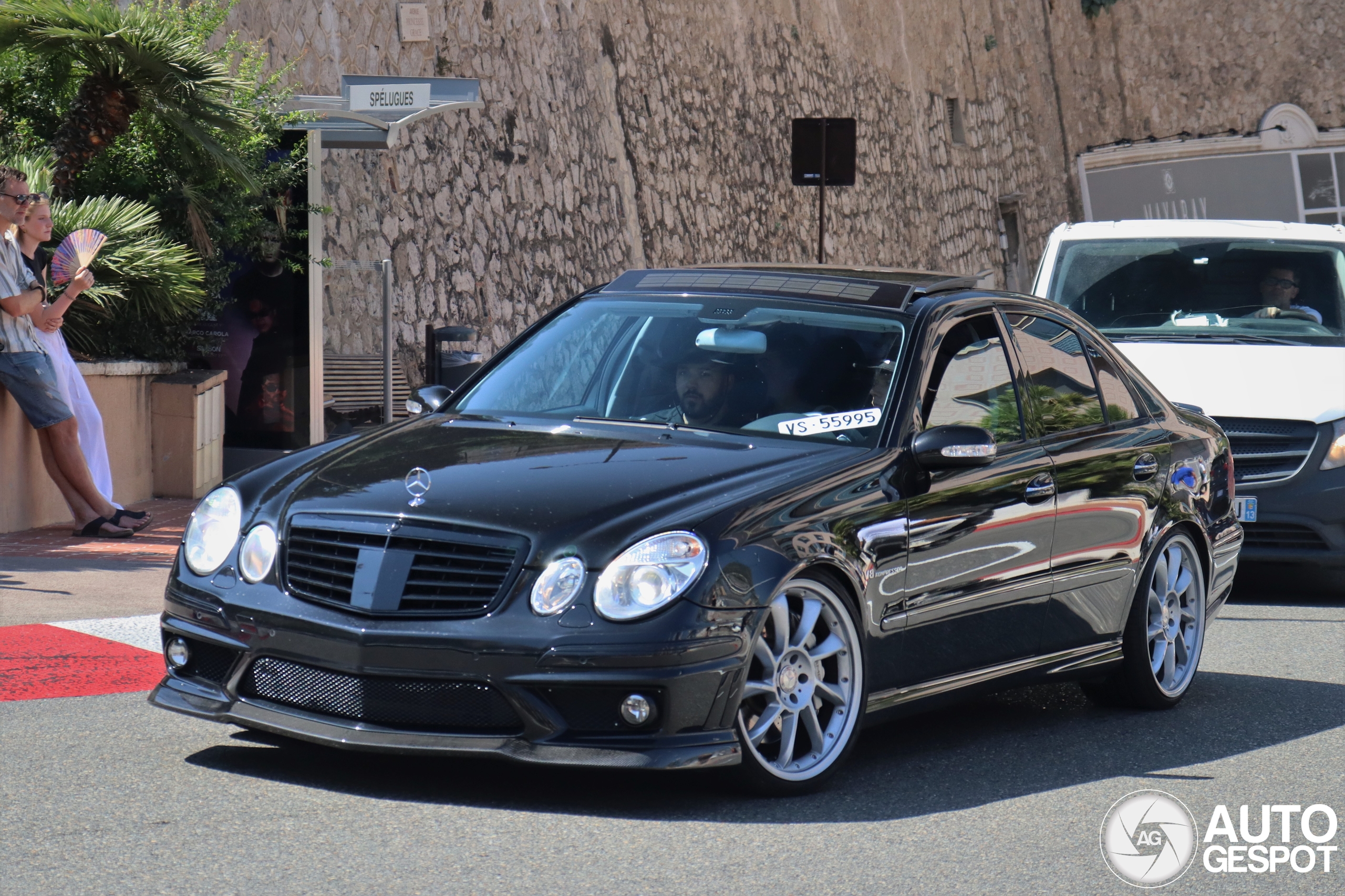 Mercedes-Benz E 55 AMG
