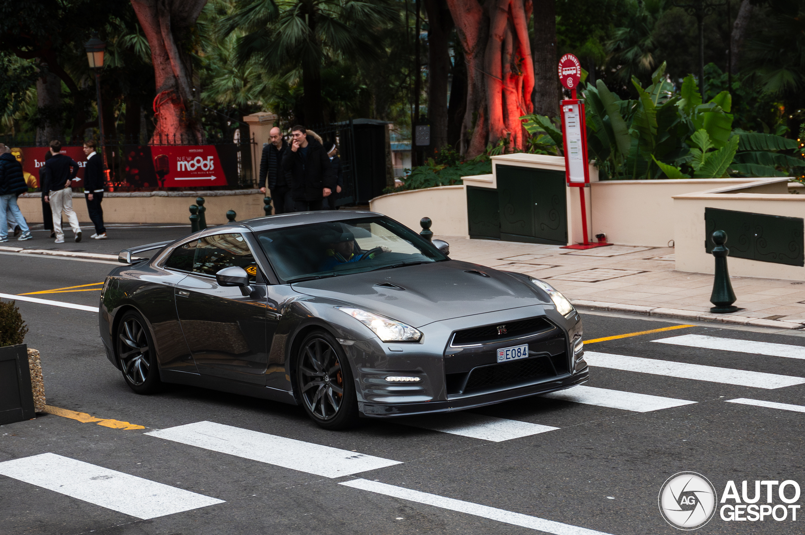 Nissan GT-R 2011