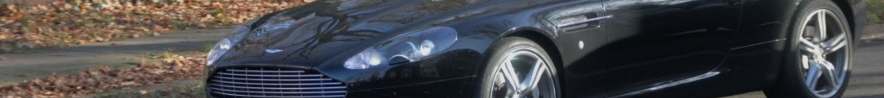 Aston Martin DB9