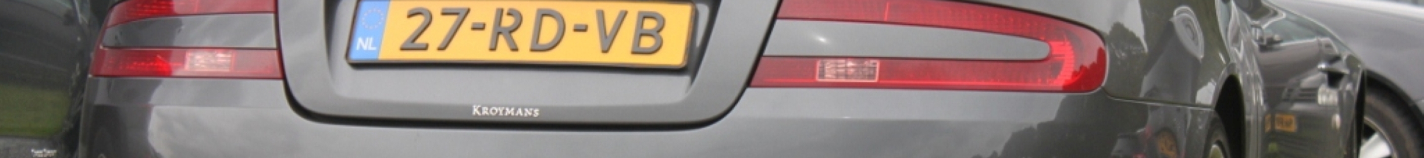 Aston Martin DB9