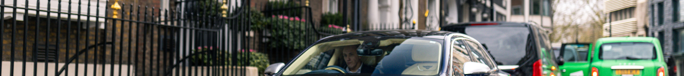 Bentley Flying Spur Mulliner 2025