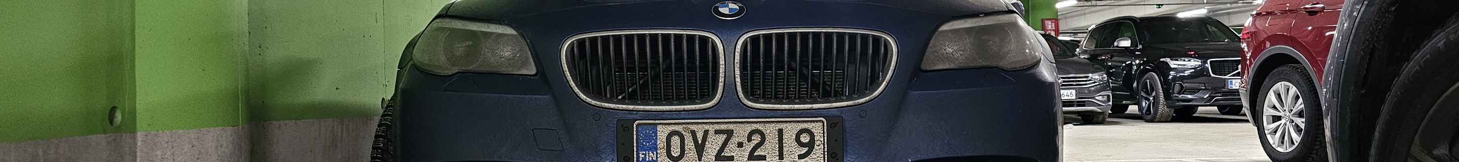 BMW M5 F10 2011