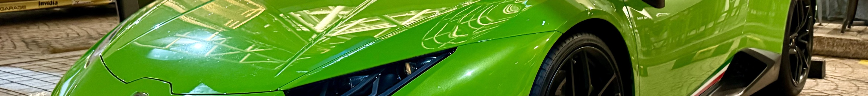Lamborghini Huracán LP640-4 Performante