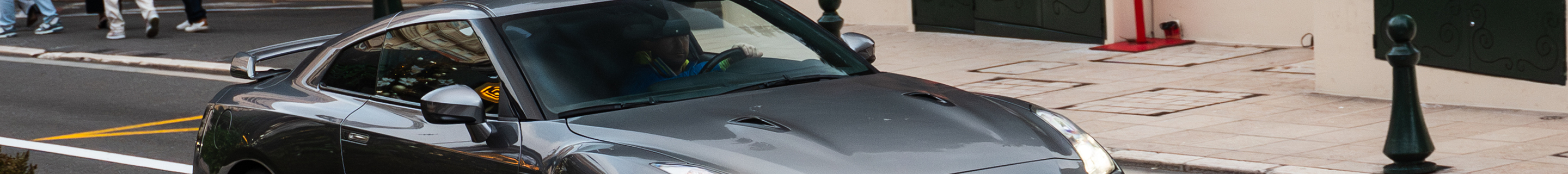 Nissan GT-R 2011