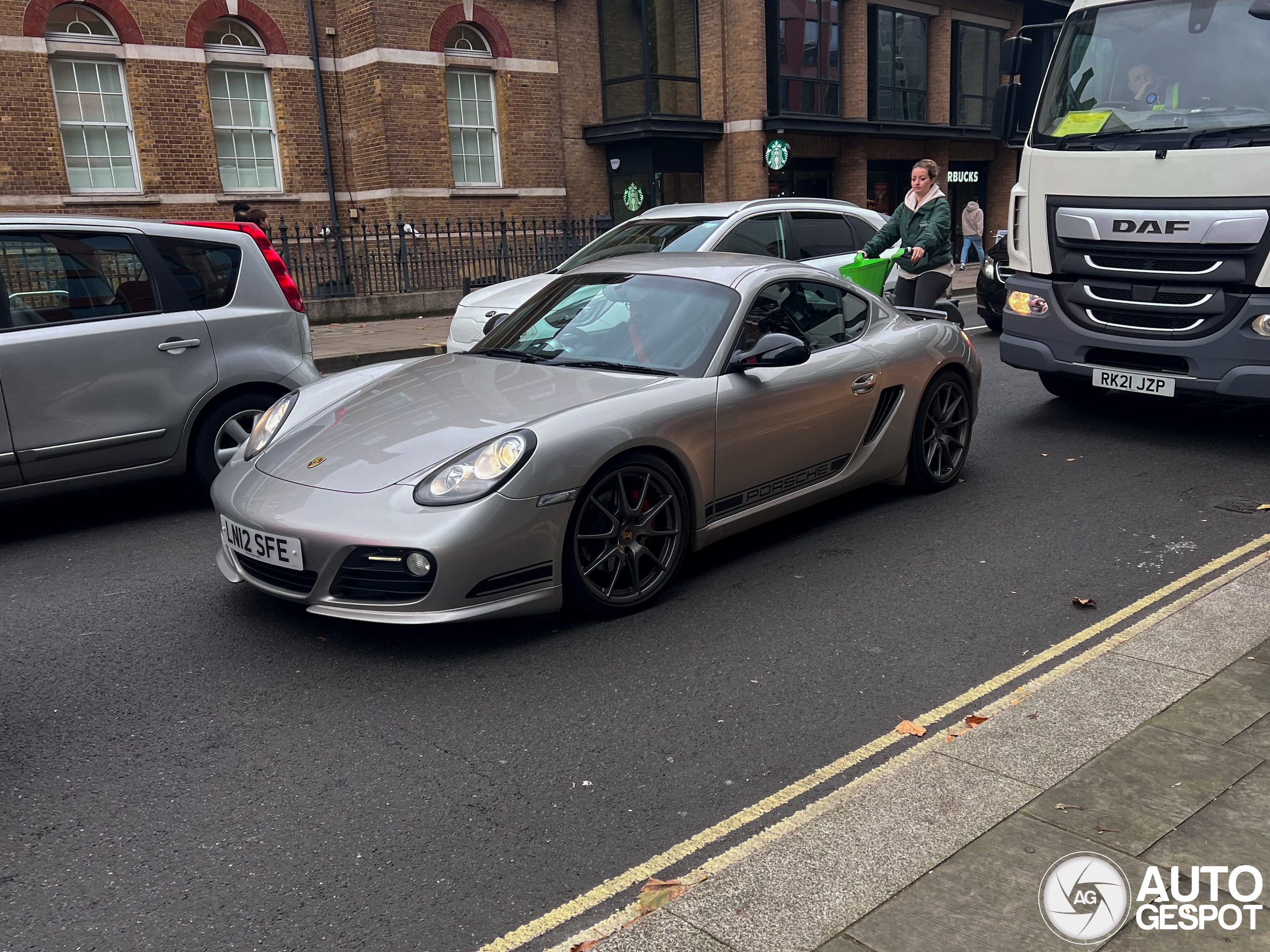 Porsche 987 Cayman R