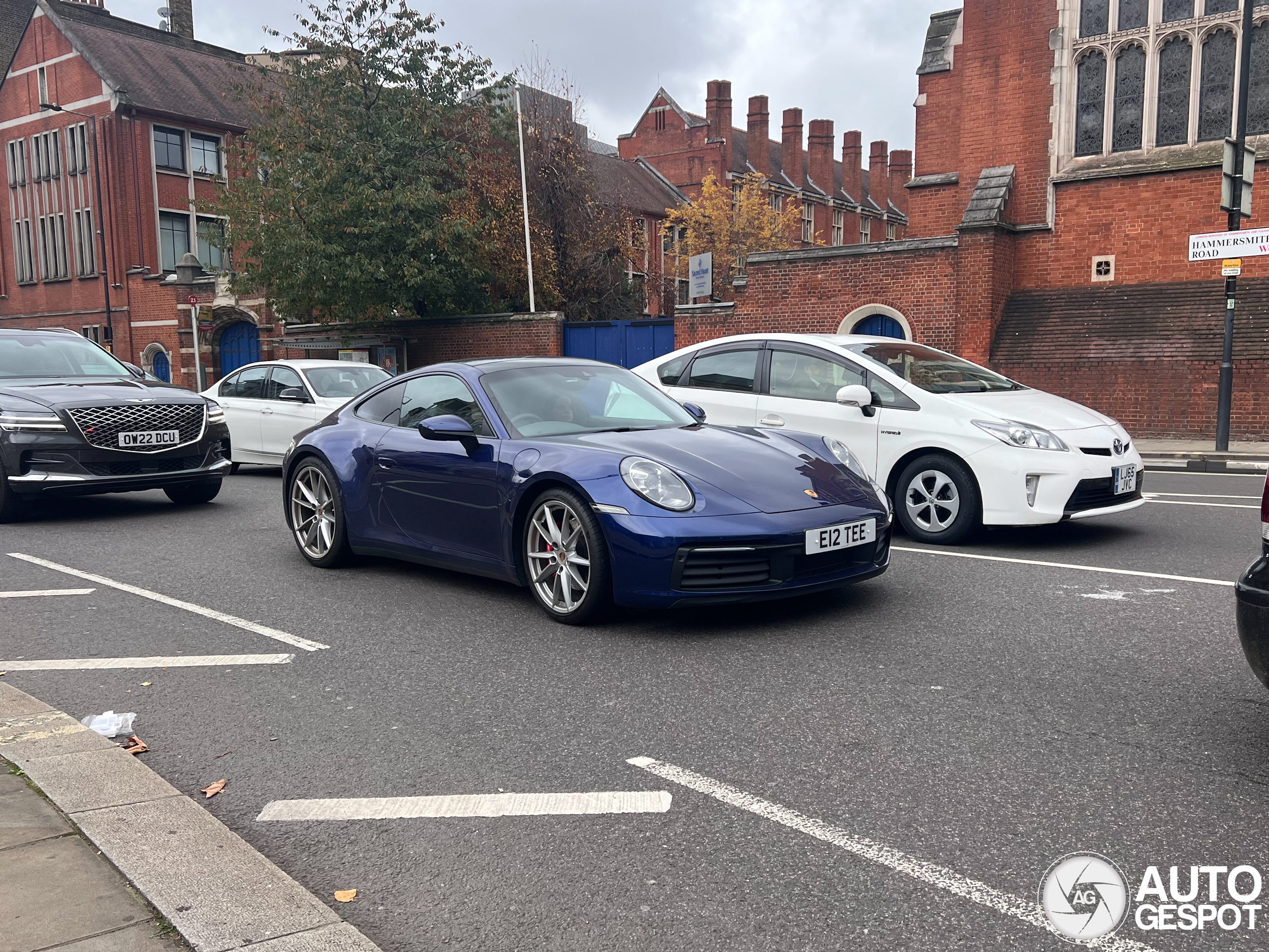 Porsche 992 Carrera 4S