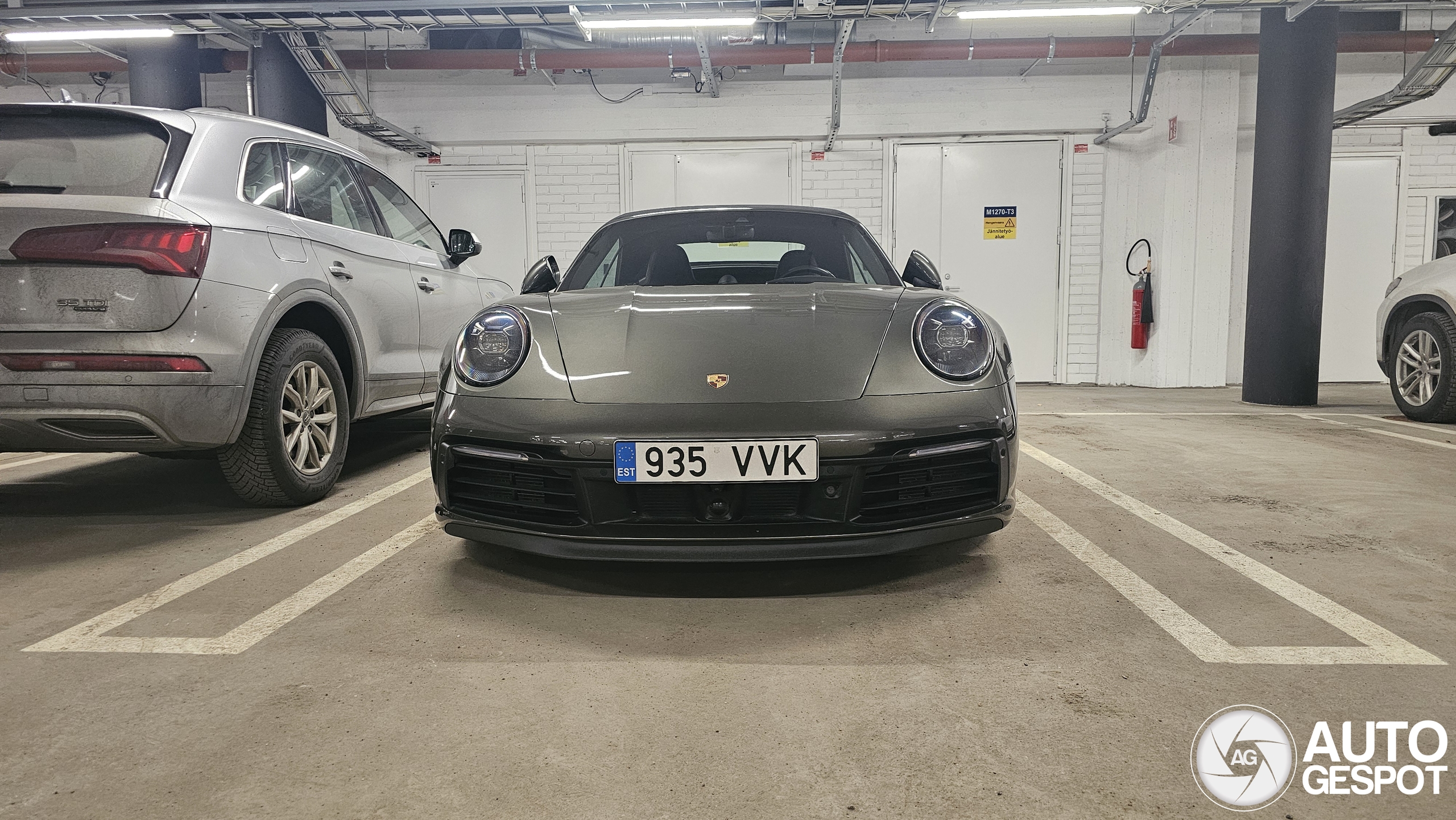 Porsche 992 Carrera 4S Cabriolet