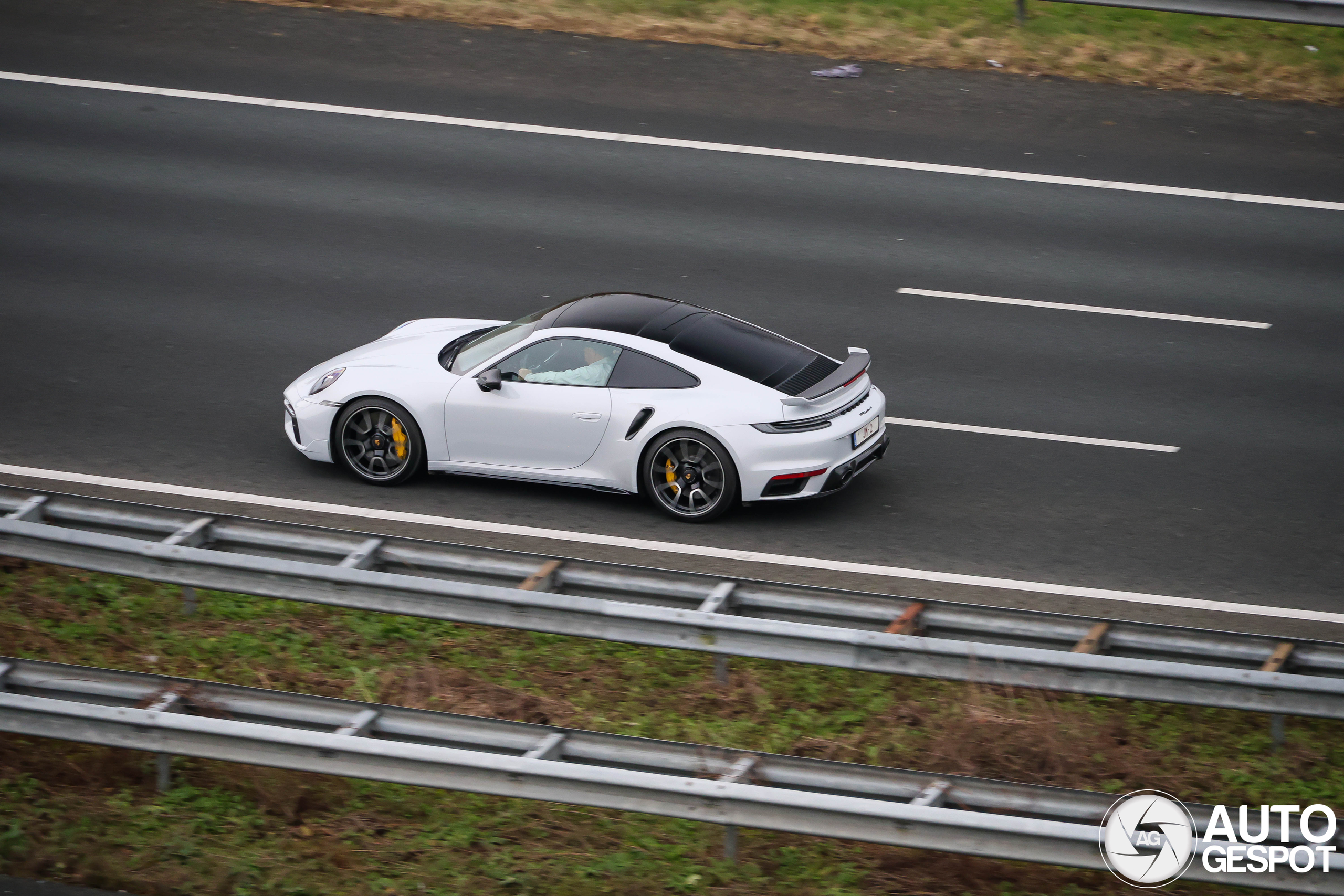 Porsche 992 Turbo S