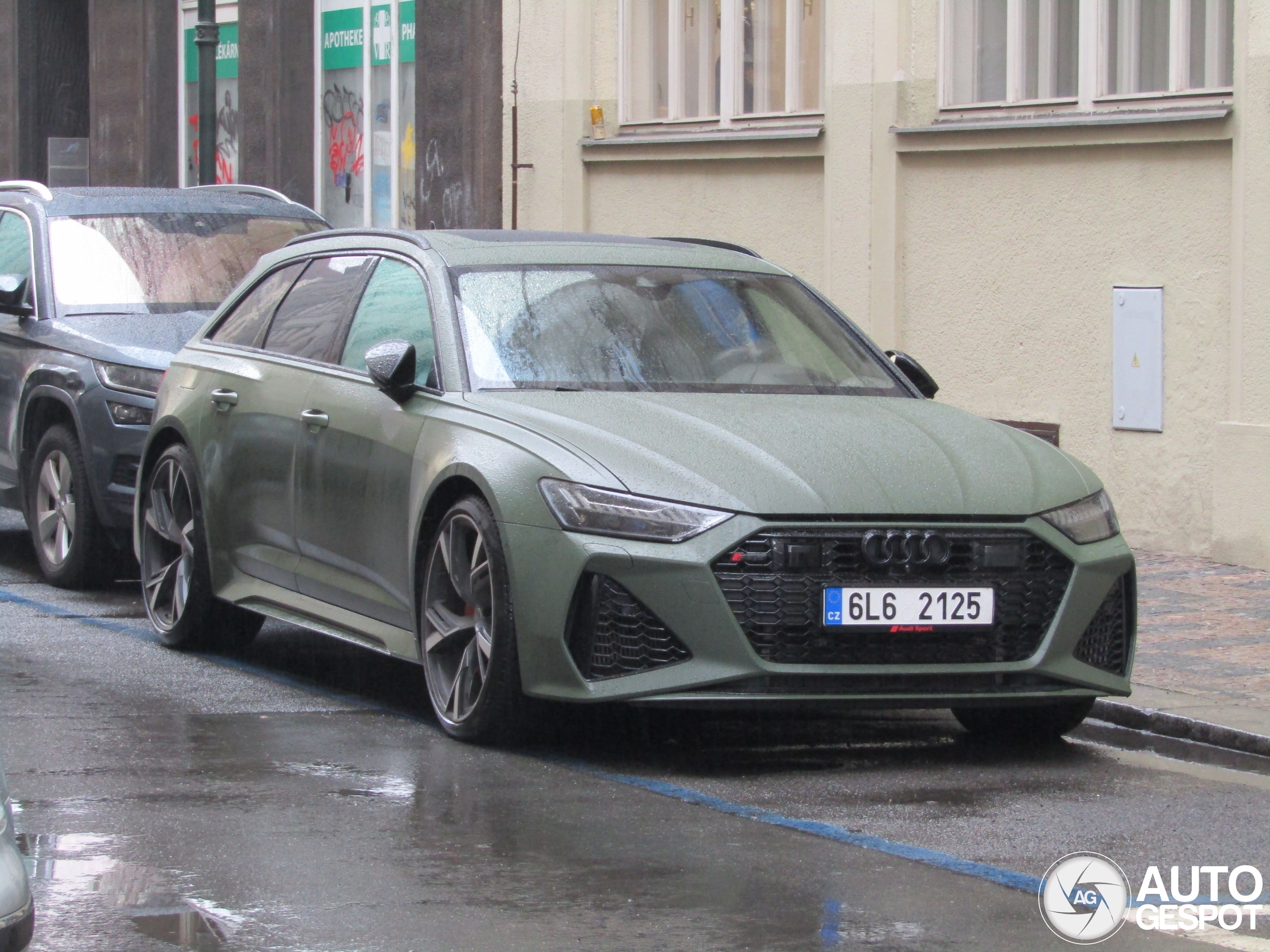 Audi RS6 Avant C8