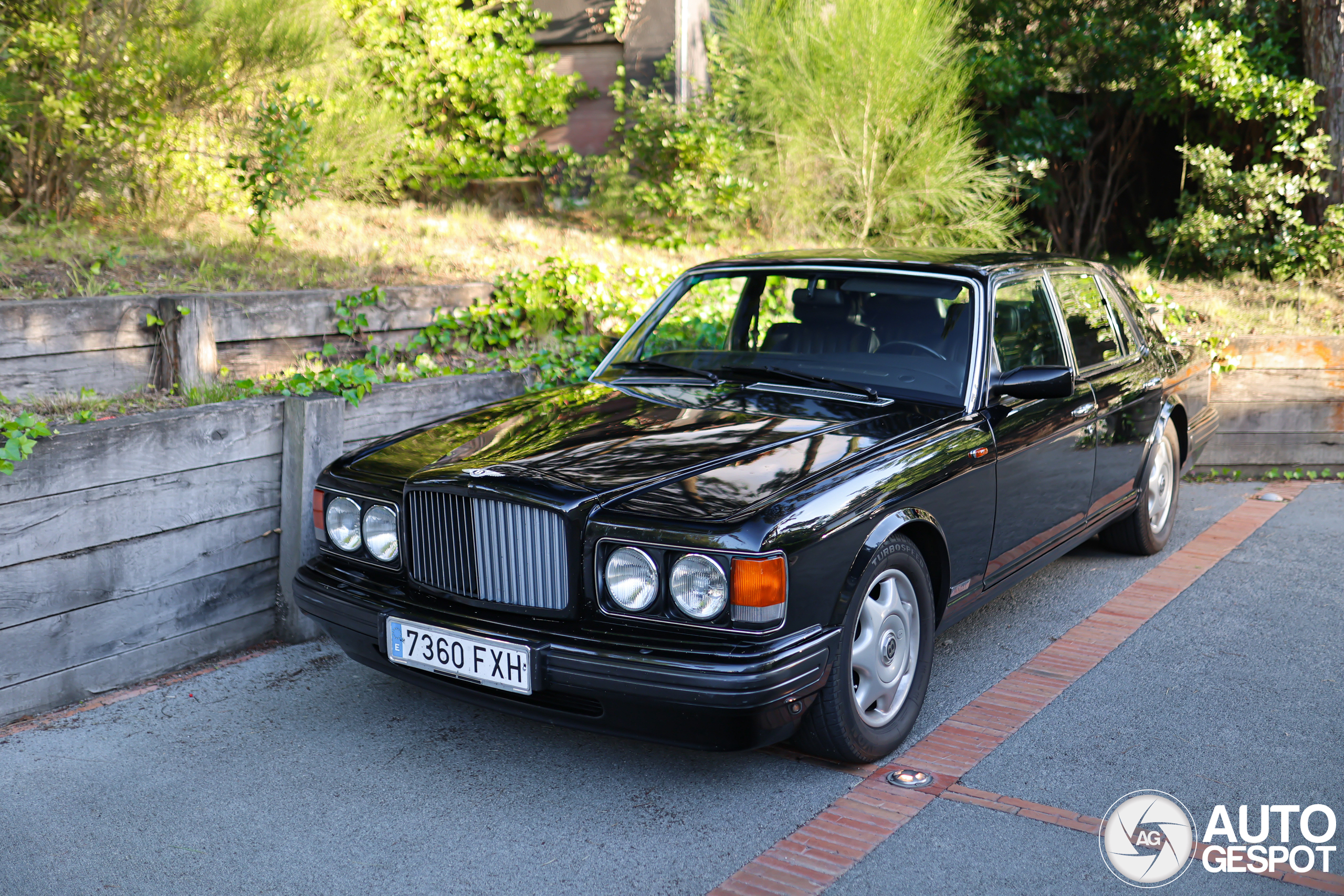 Bentley Brooklands