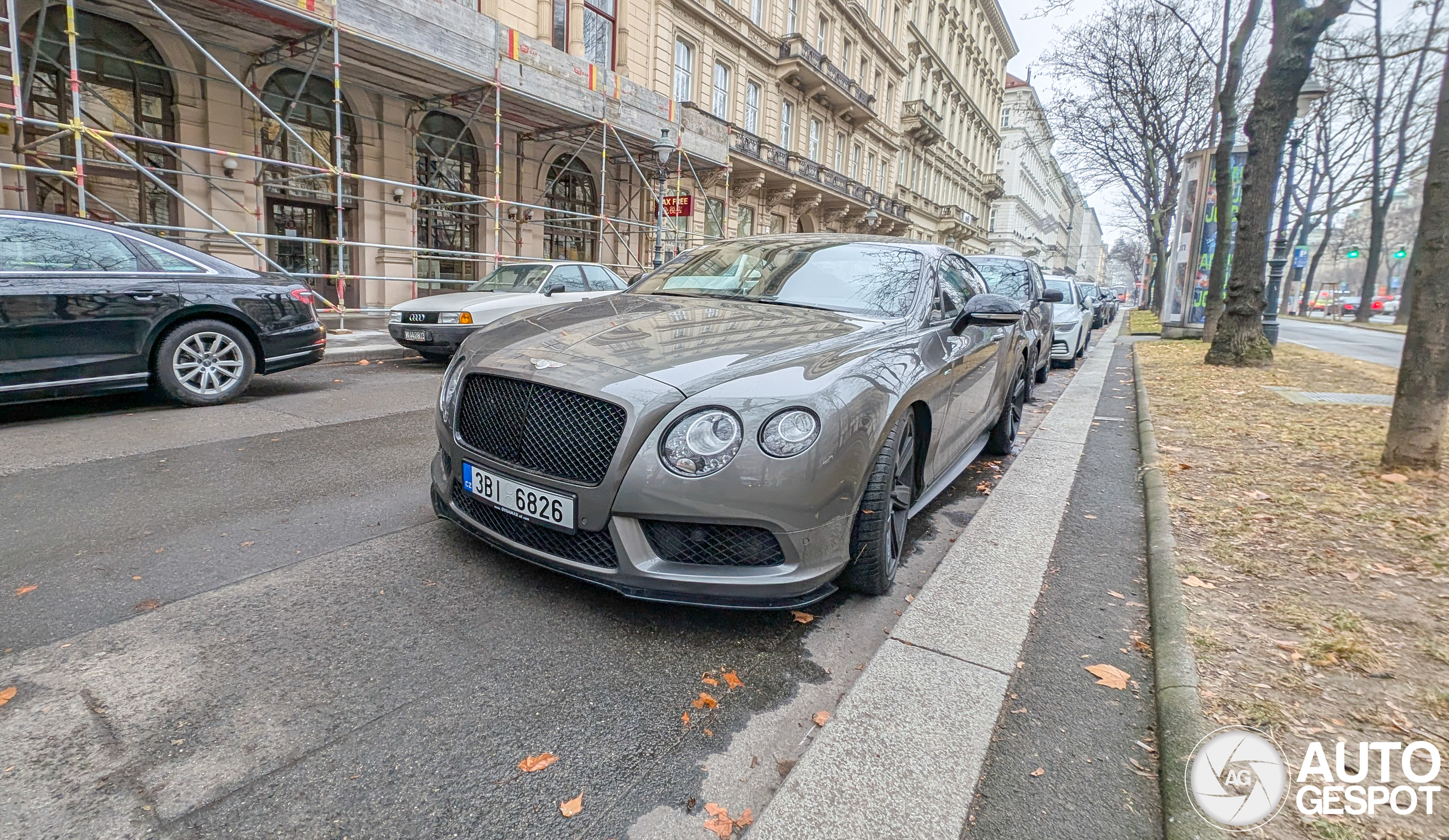 Bentley Continental GT V8 S