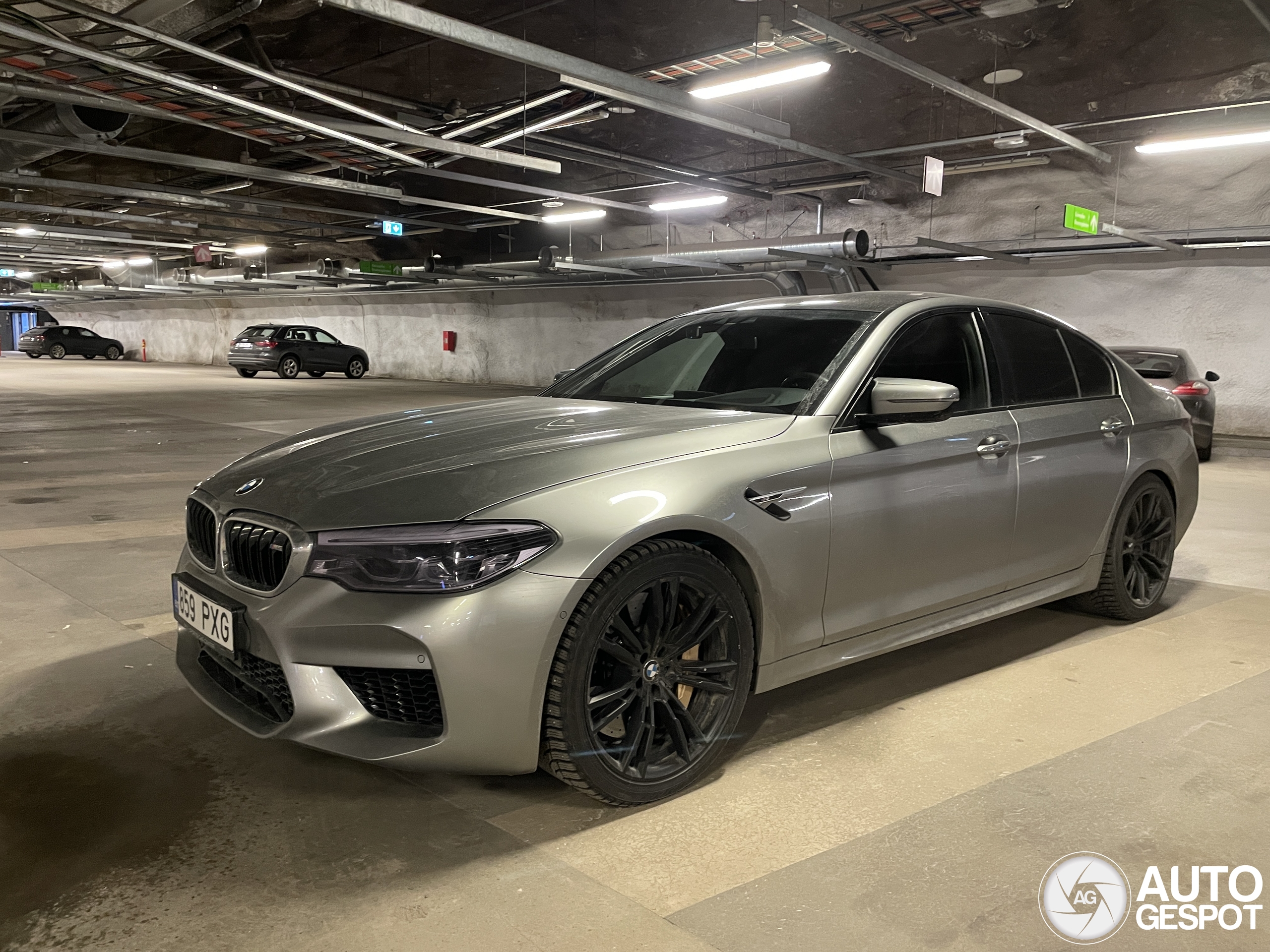 BMW M5 F90