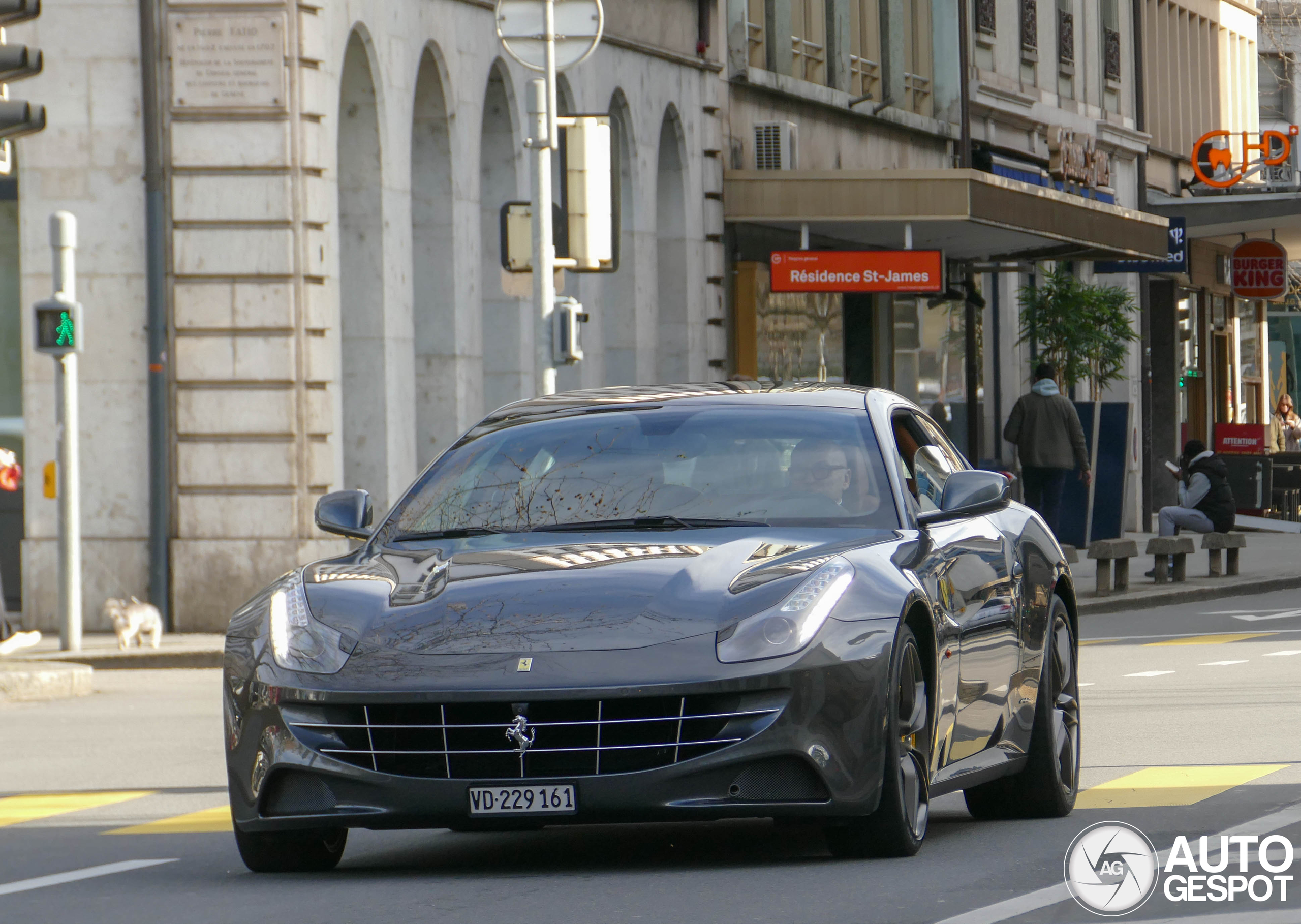 Ferrari FF