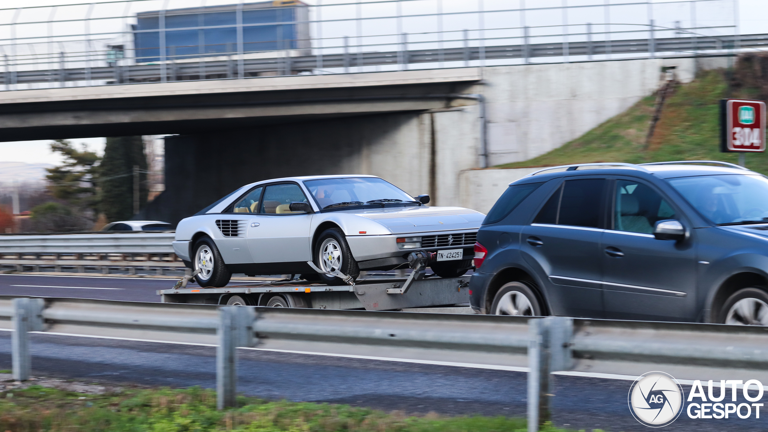 Ferrari Mondial 3.2