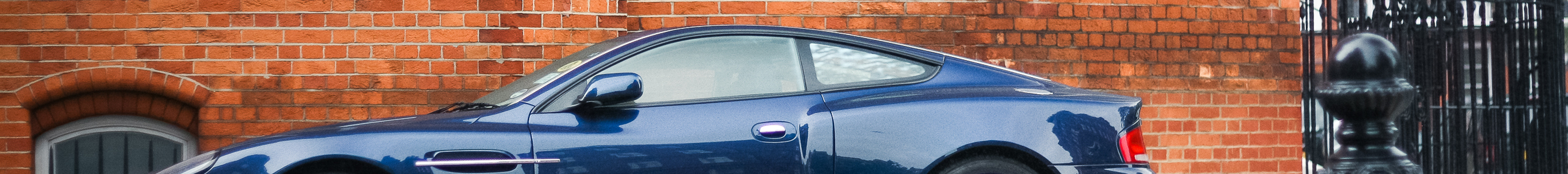 Aston Martin Vanquish