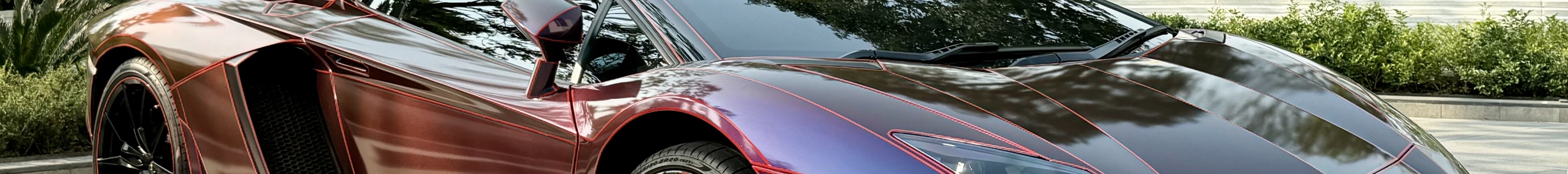 Lamborghini Aventador LP700-4 Roadster