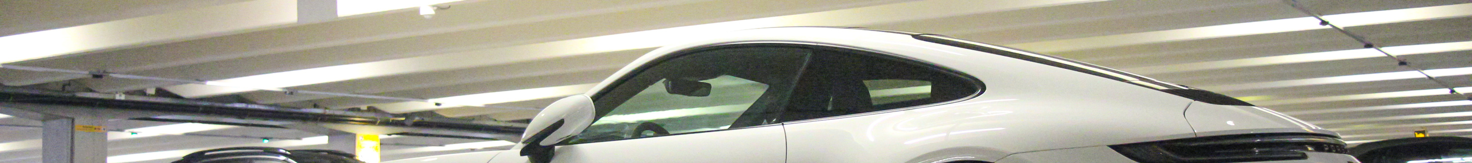 Porsche 992 Carrera GTS