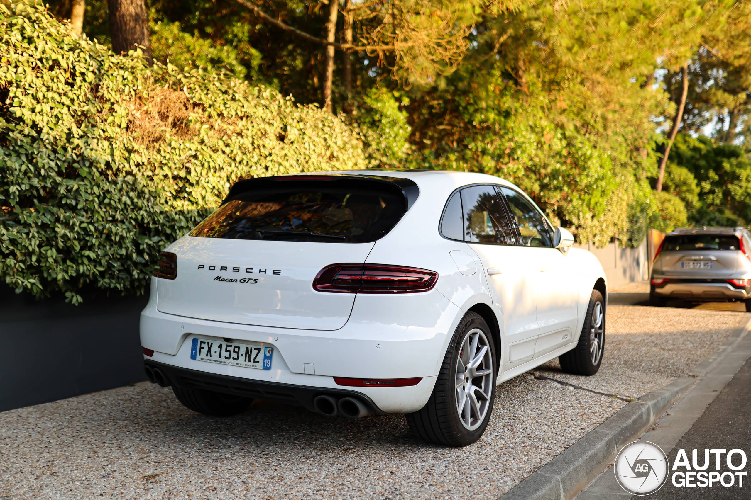 Porsche 95B Macan GTS