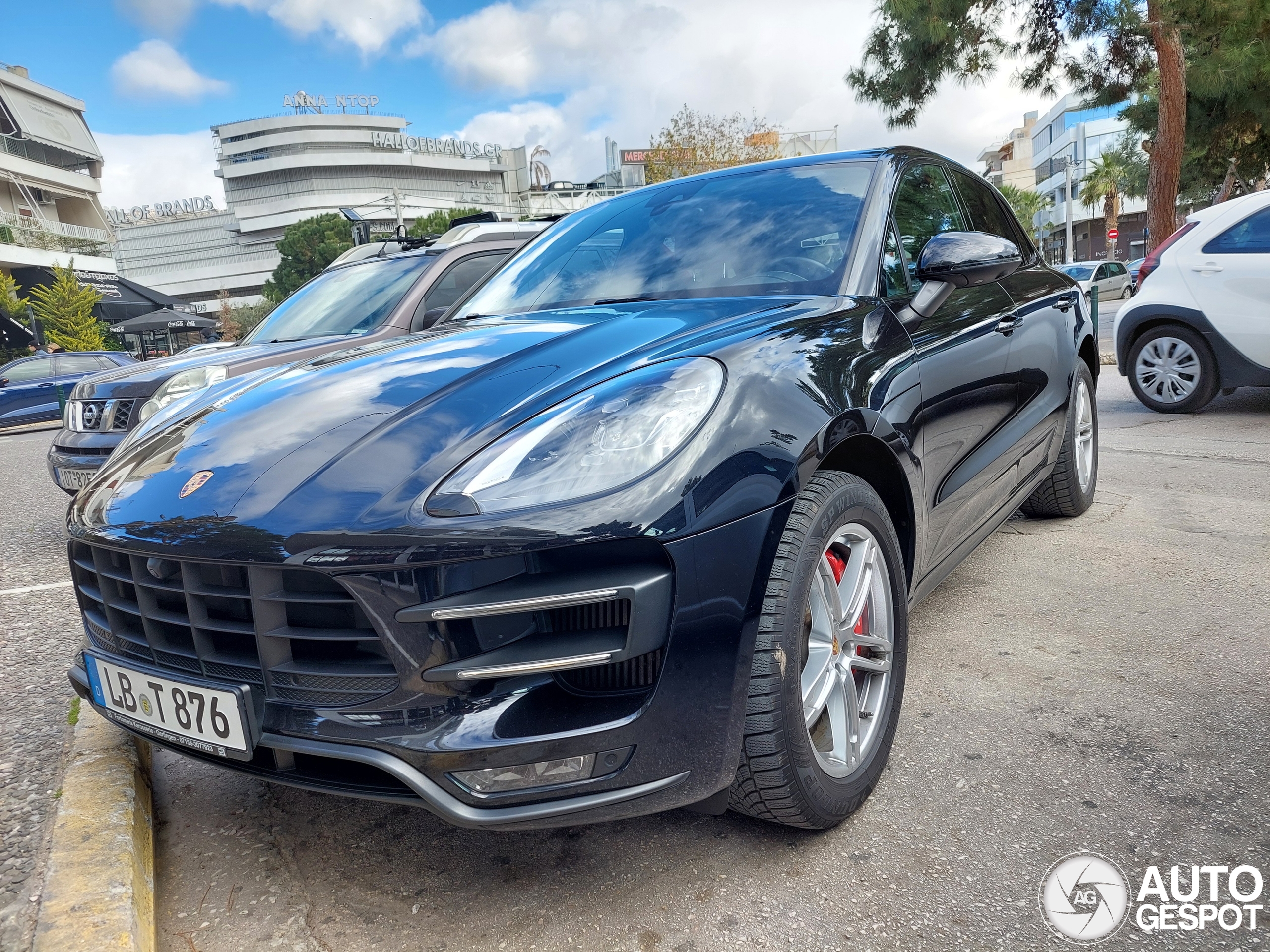 Porsche 95B Macan Turbo