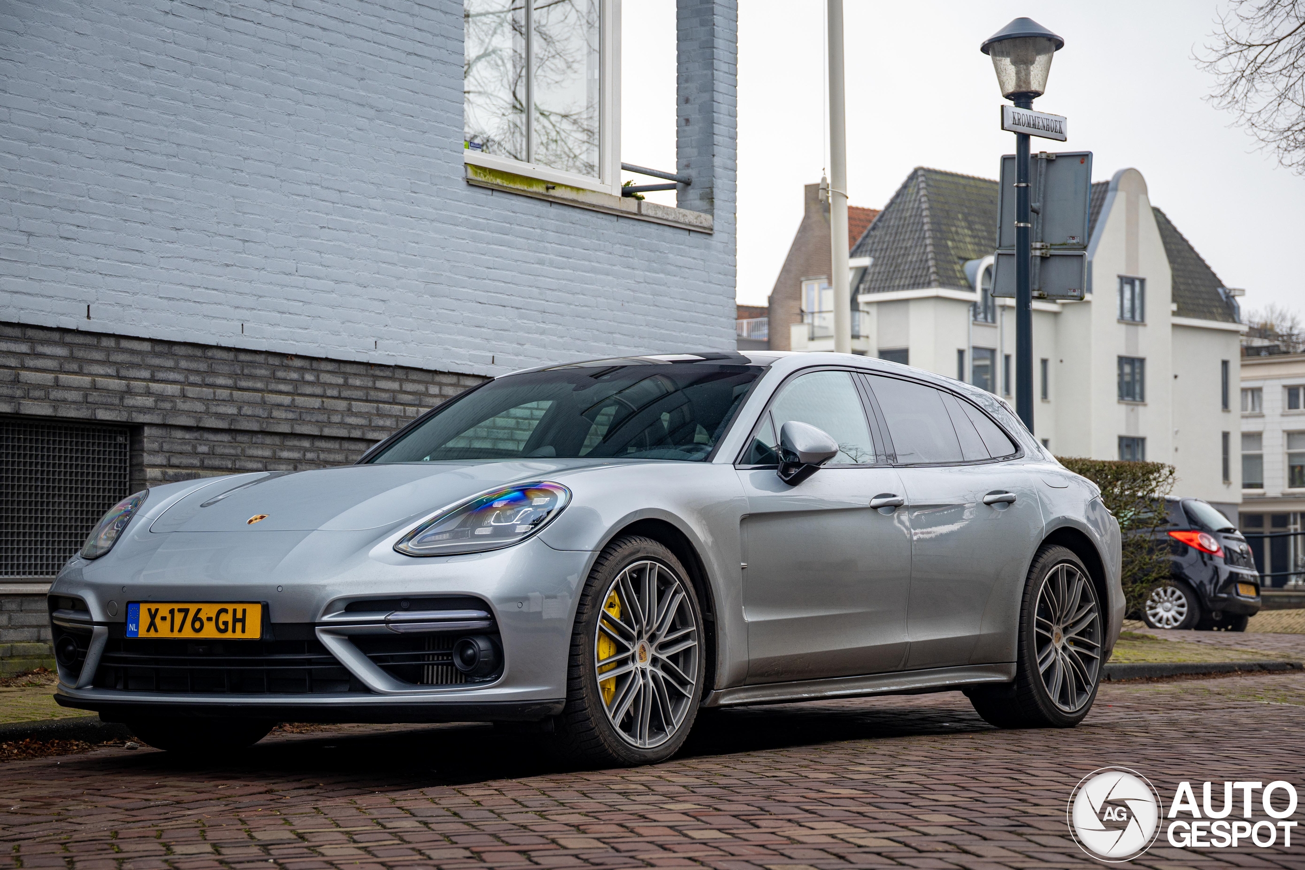 Porsche 971 Panamera Turbo S E-Hybrid Sport Turismo