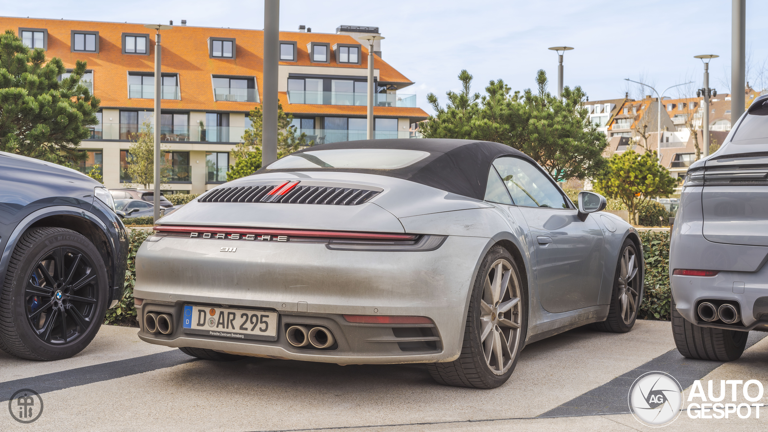 Porsche 992 Carrera 4S Cabriolet