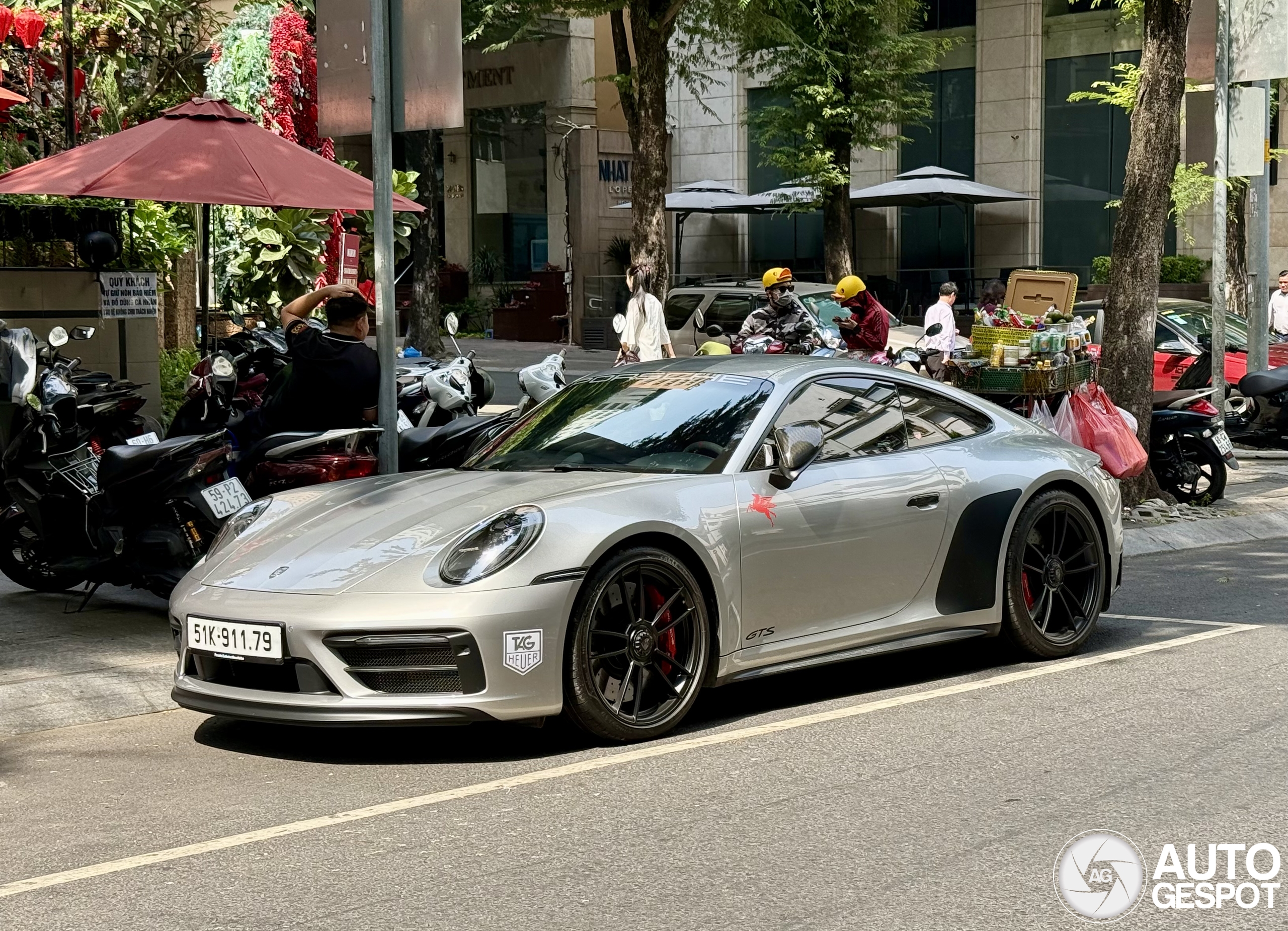 Porsche 992 Carrera GTS