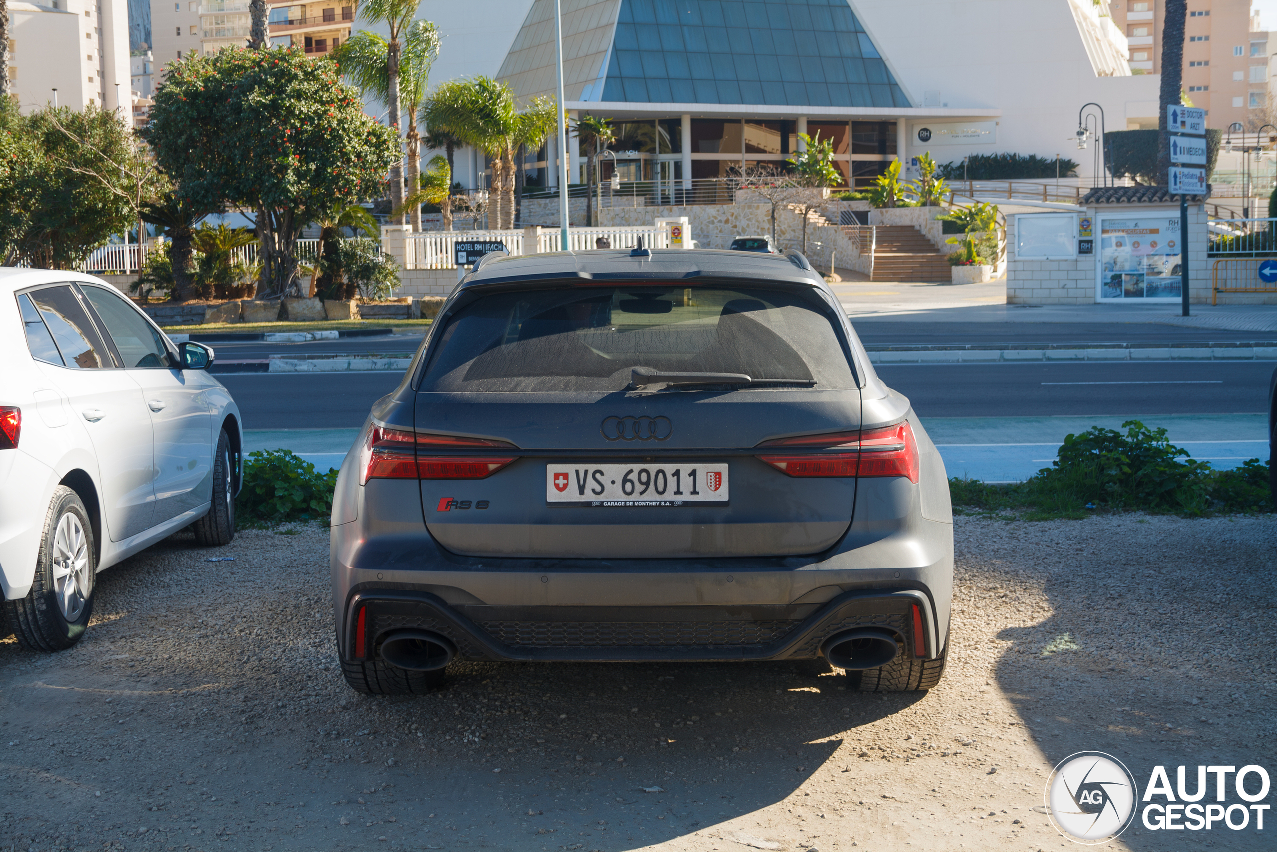 Audi RS6 Avant C8