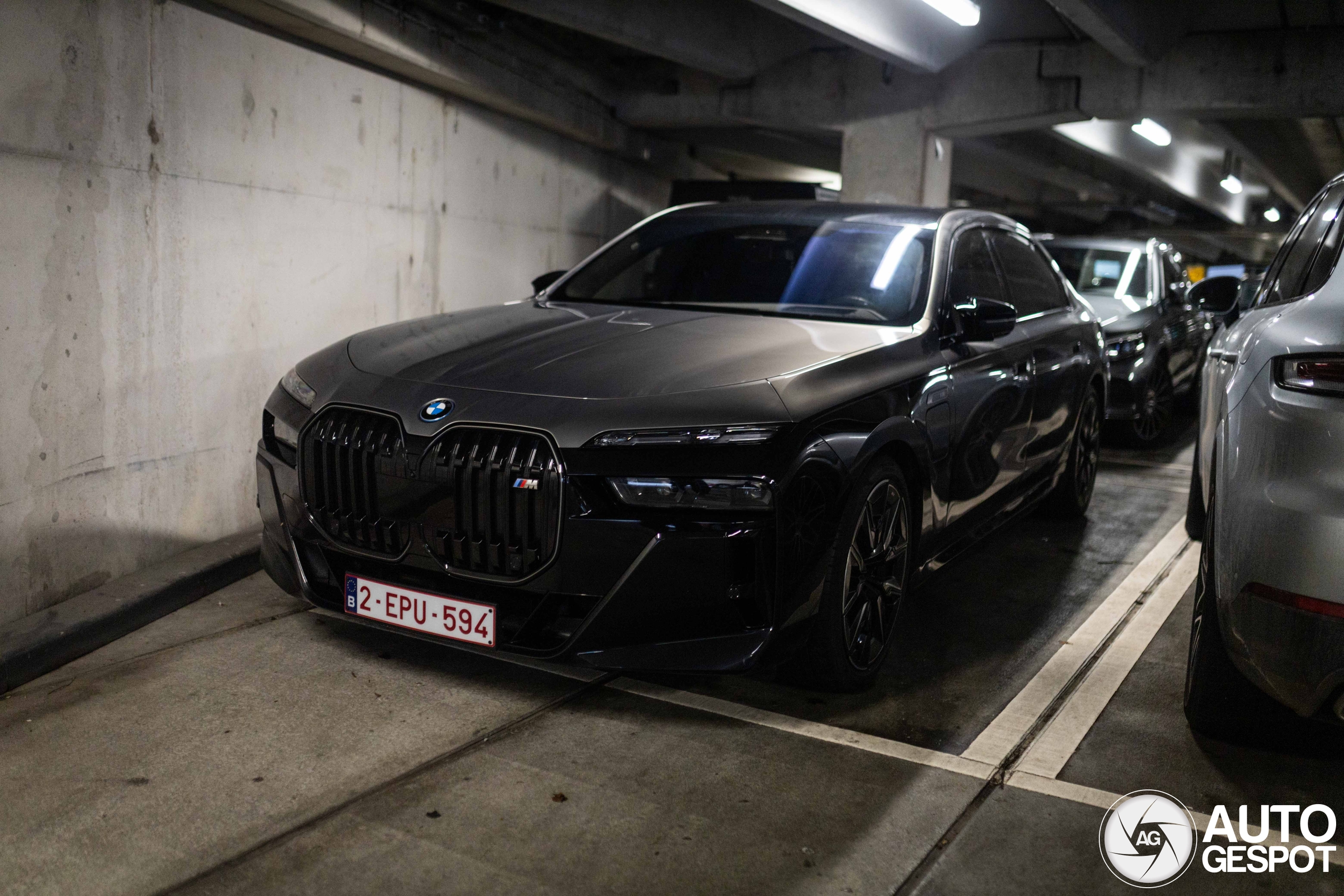 BMW M760e xDrive