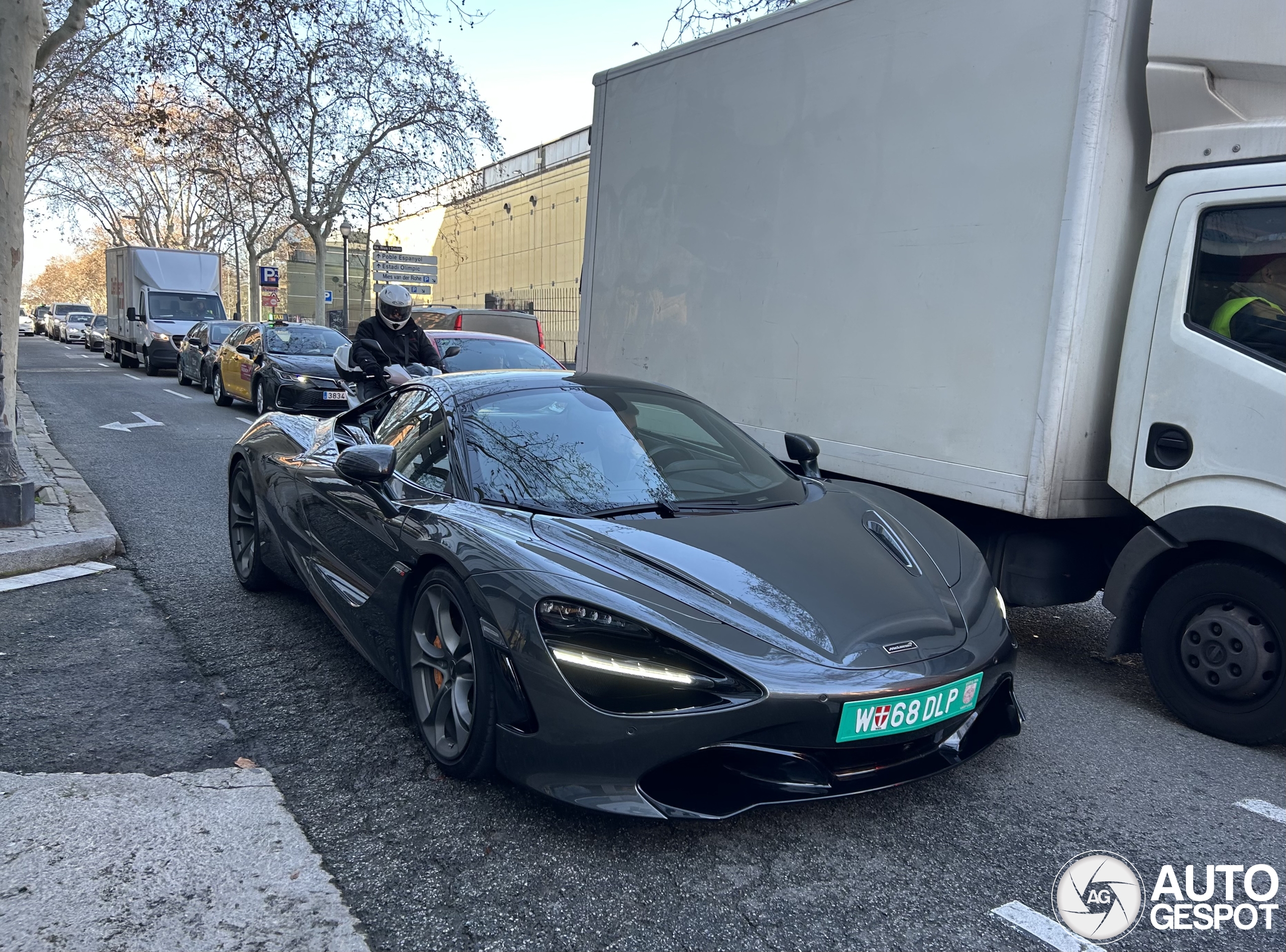 McLaren 720S Spider