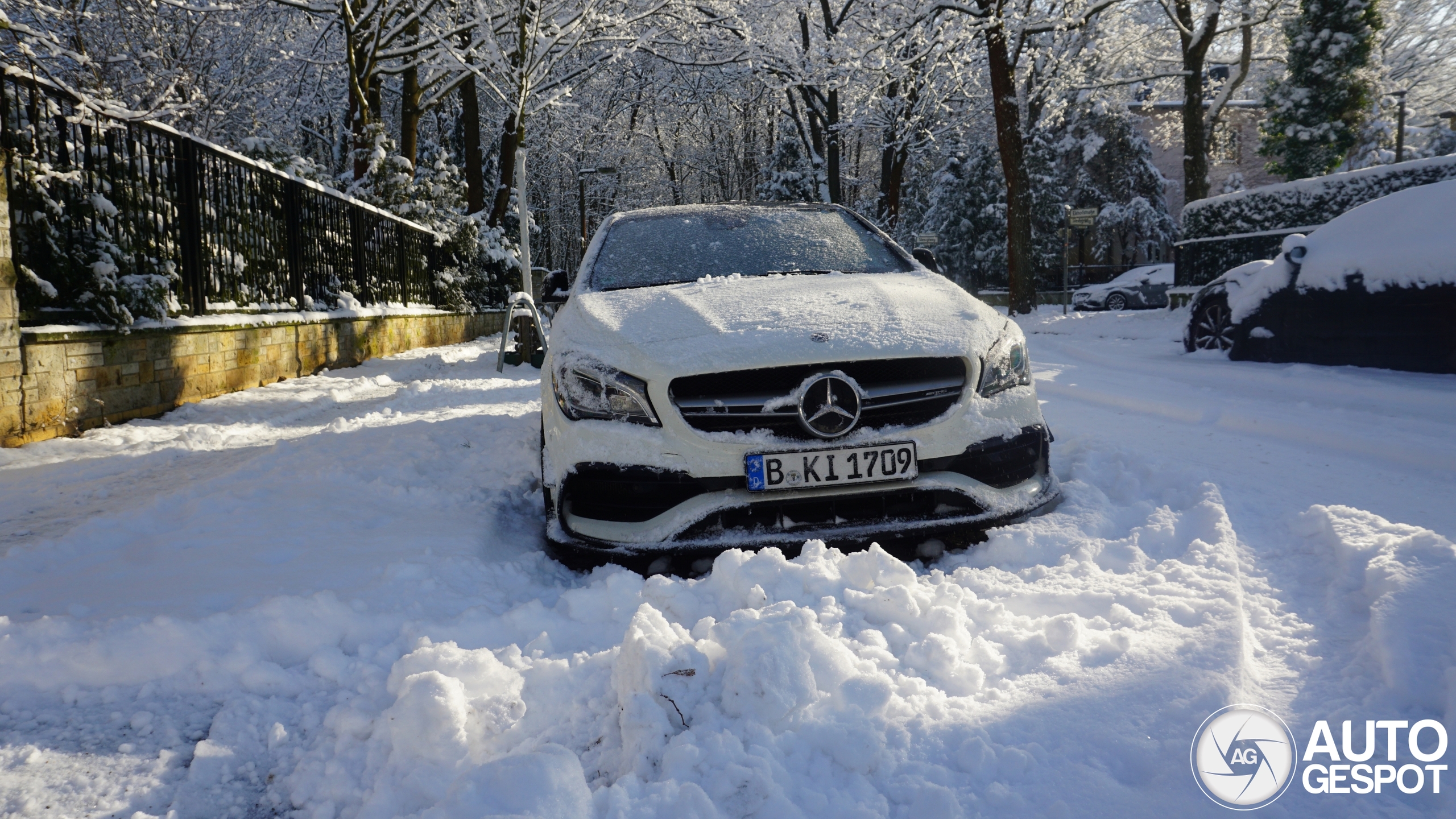 Mercedes-AMG CLA 45 Shooting Brake X117 2017