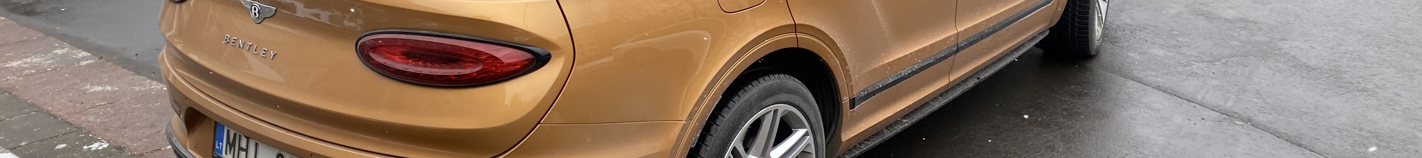 Bentley Bentayga V8 S 2022