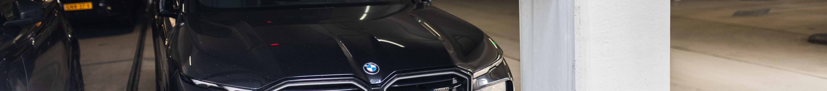 BMW XM G09