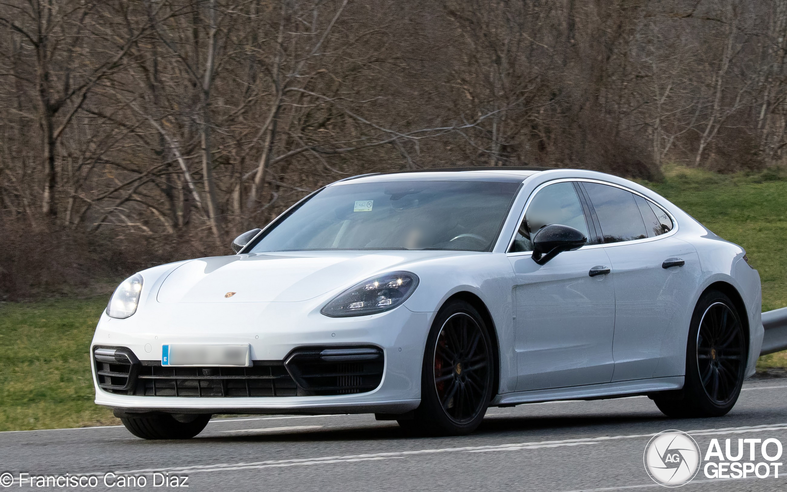 Porsche 971 Panamera Turbo