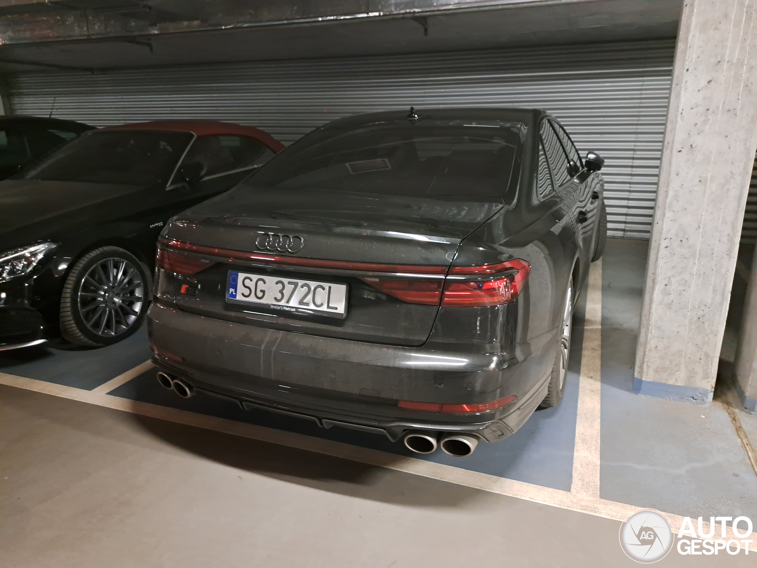 Audi S8 D5