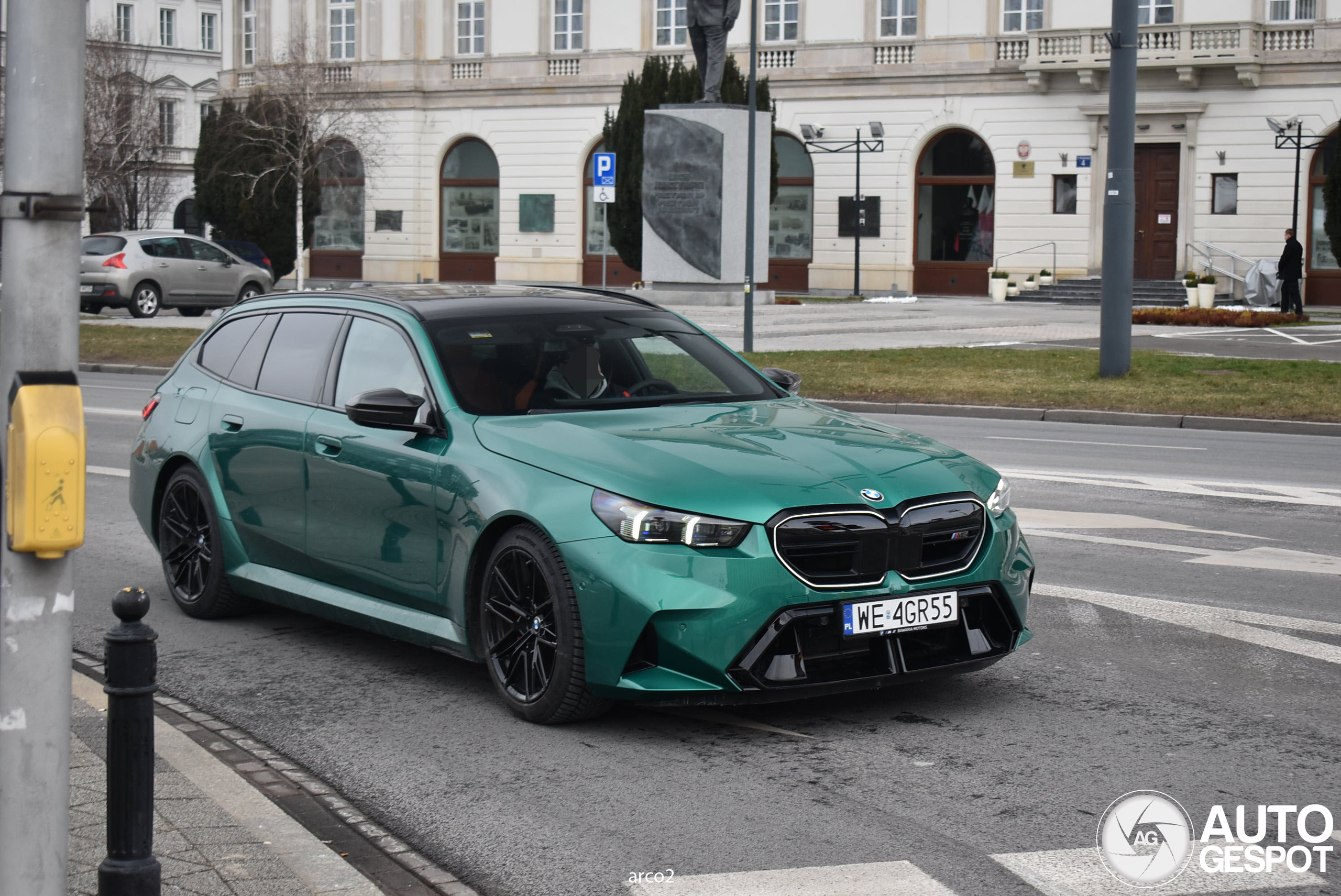 Gespot: tweemaal de erg lekkere BMW M5 Touring