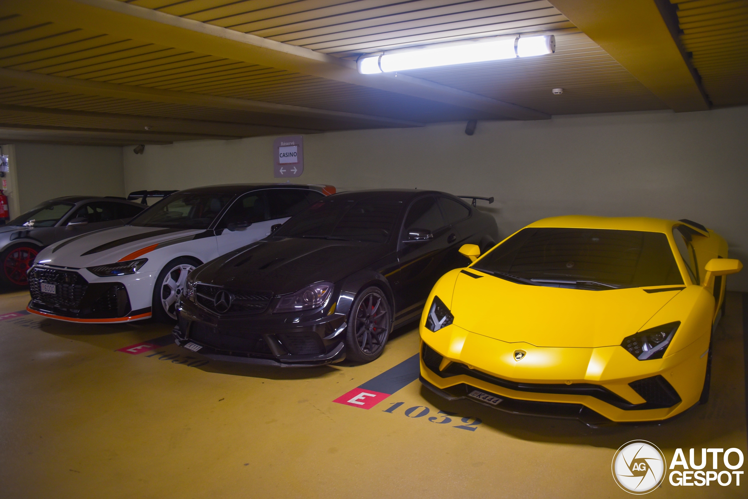 Lamborghini Aventador S LP740-4
