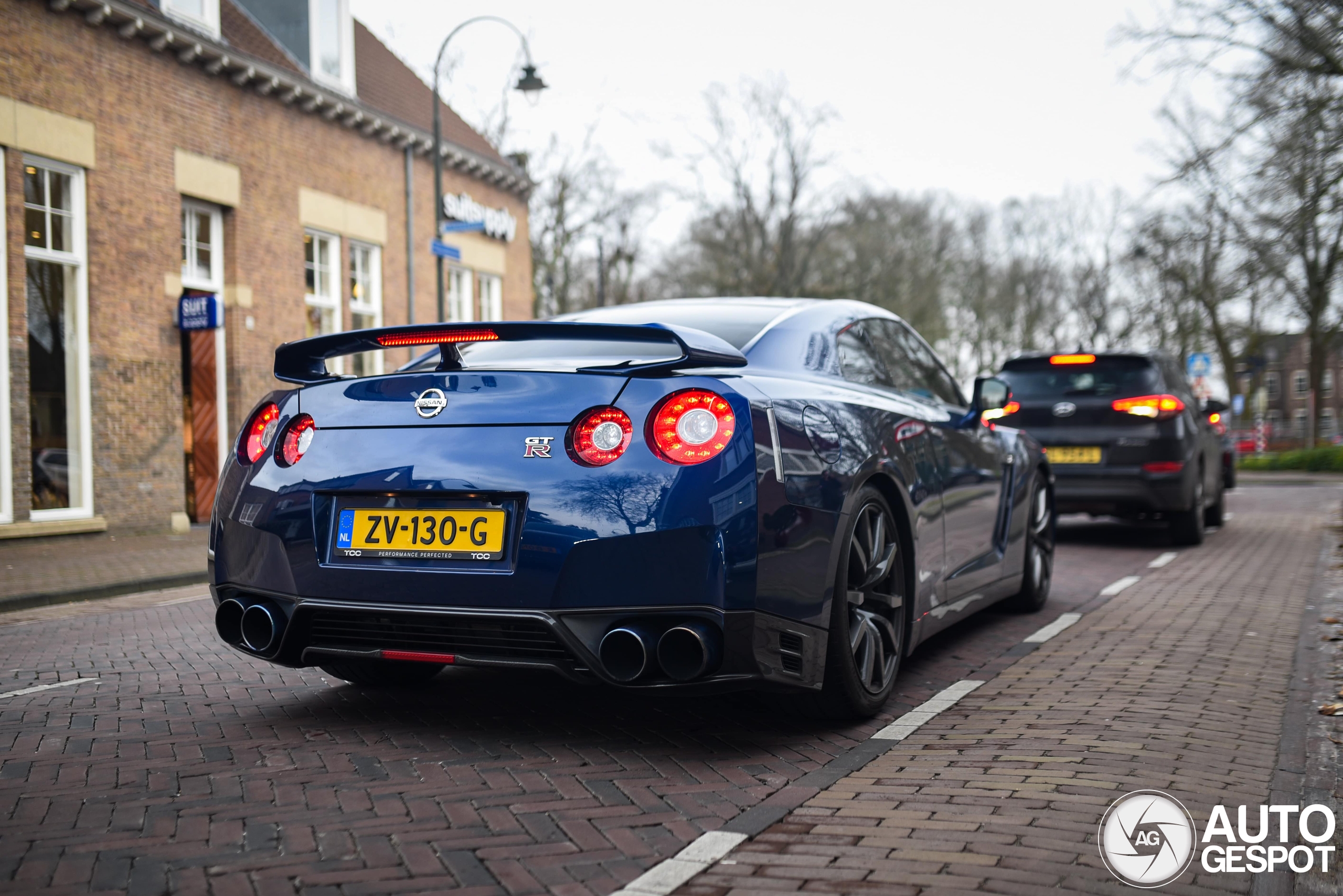 Nissan GT-R 2012 SVM 750R