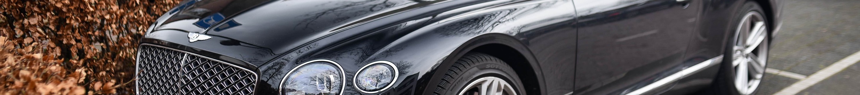 Bentley Continental GTC 2019 Mulliner