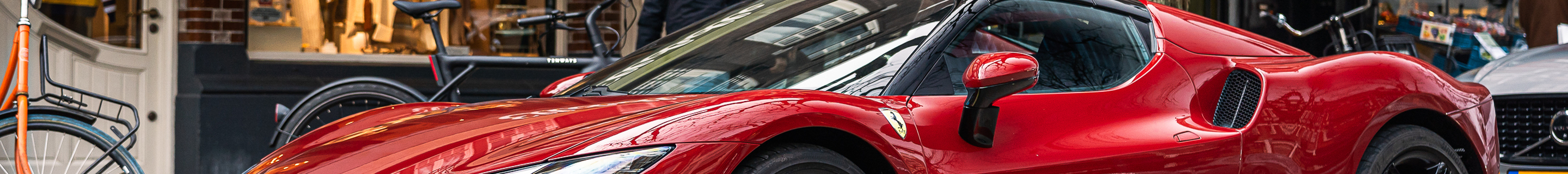 Ferrari 296 GTS