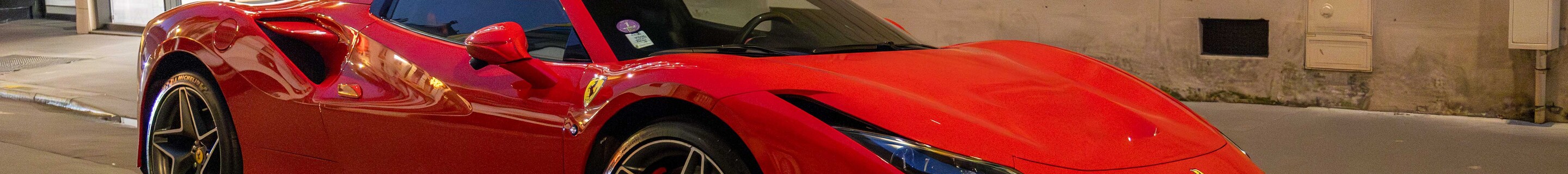 Ferrari F8 Spider