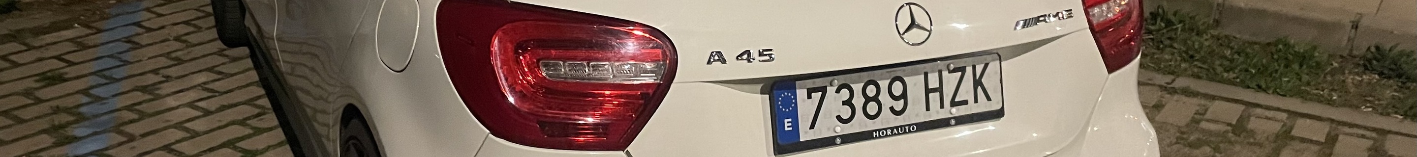 Mercedes-Benz A 45 AMG