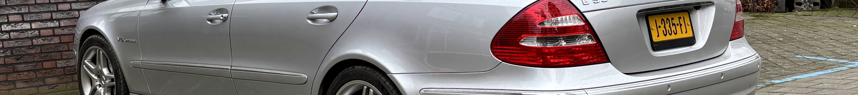Mercedes-Benz E 55 AMG