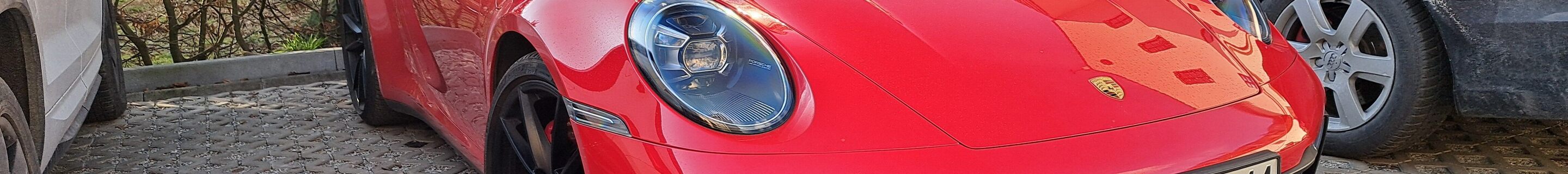 Porsche 992 Carrera 4S
