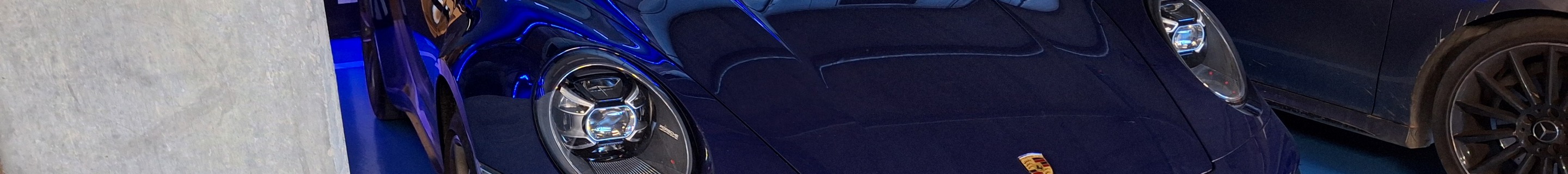 Porsche 992 Carrera 4S