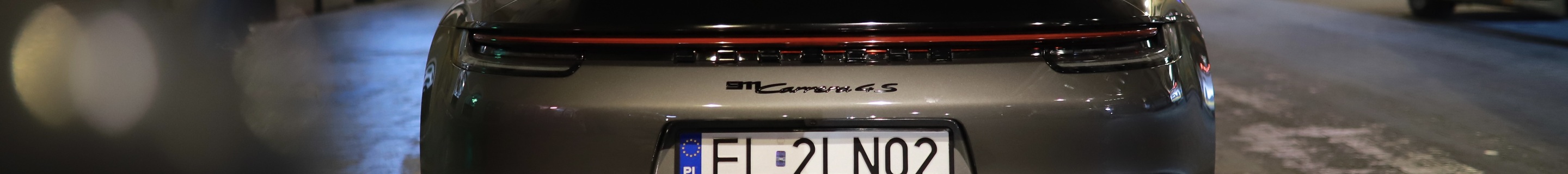 Porsche 992 Carrera 4S