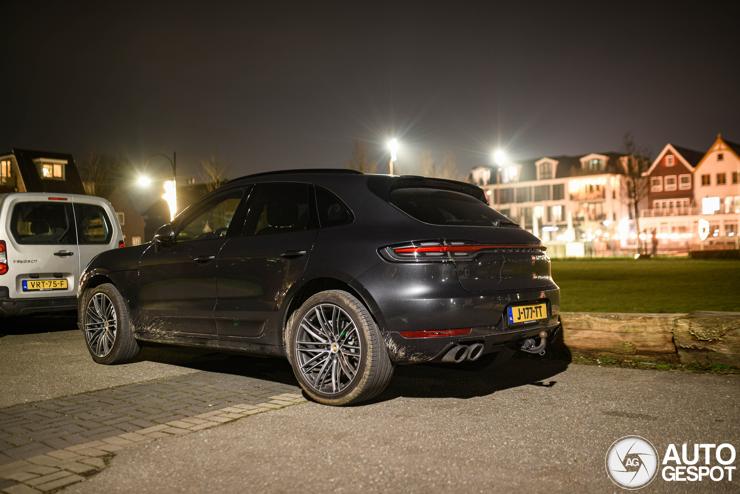 Porsche 95B Macan Turbo MkII