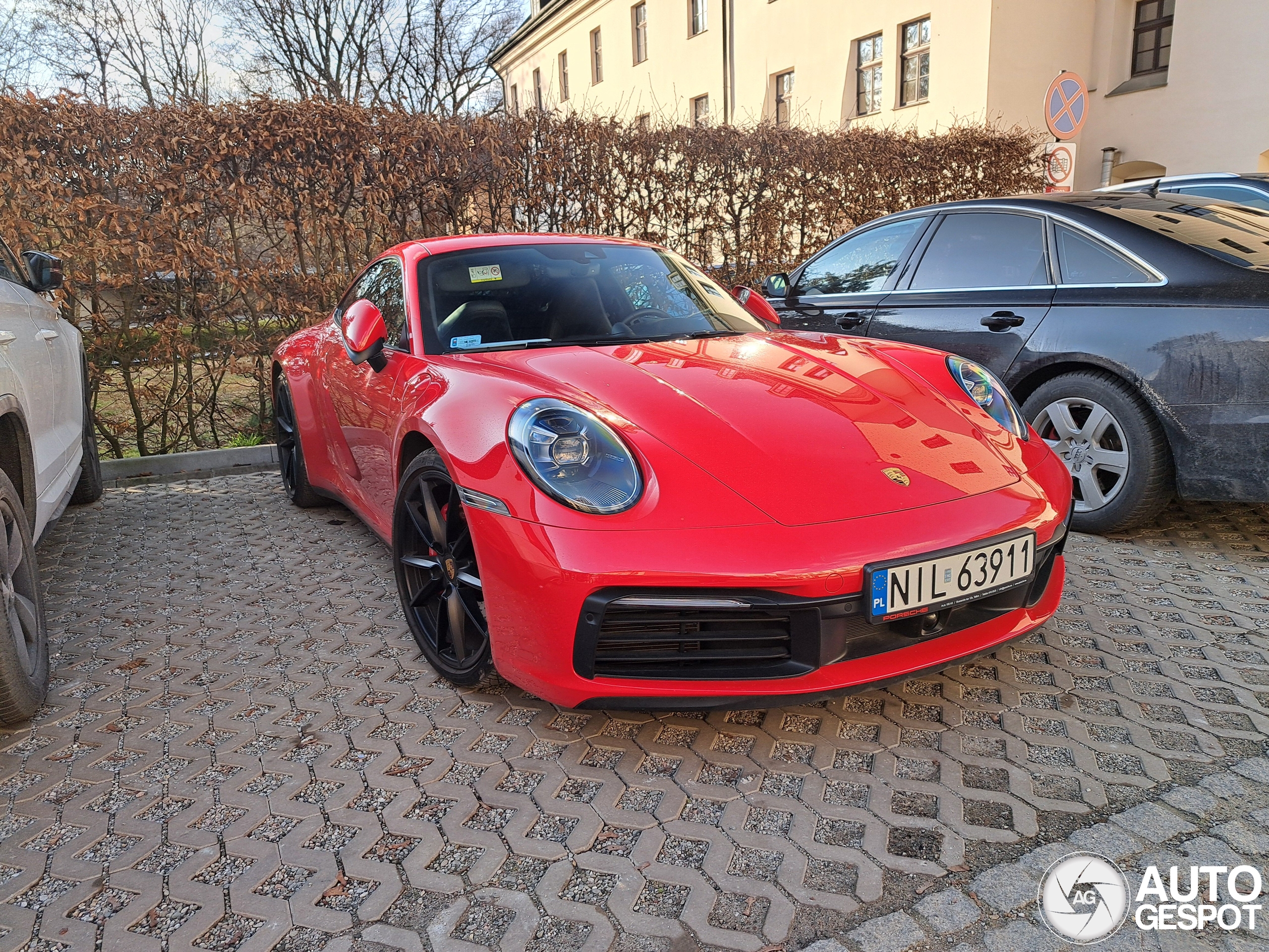 Porsche 992 Carrera 4S